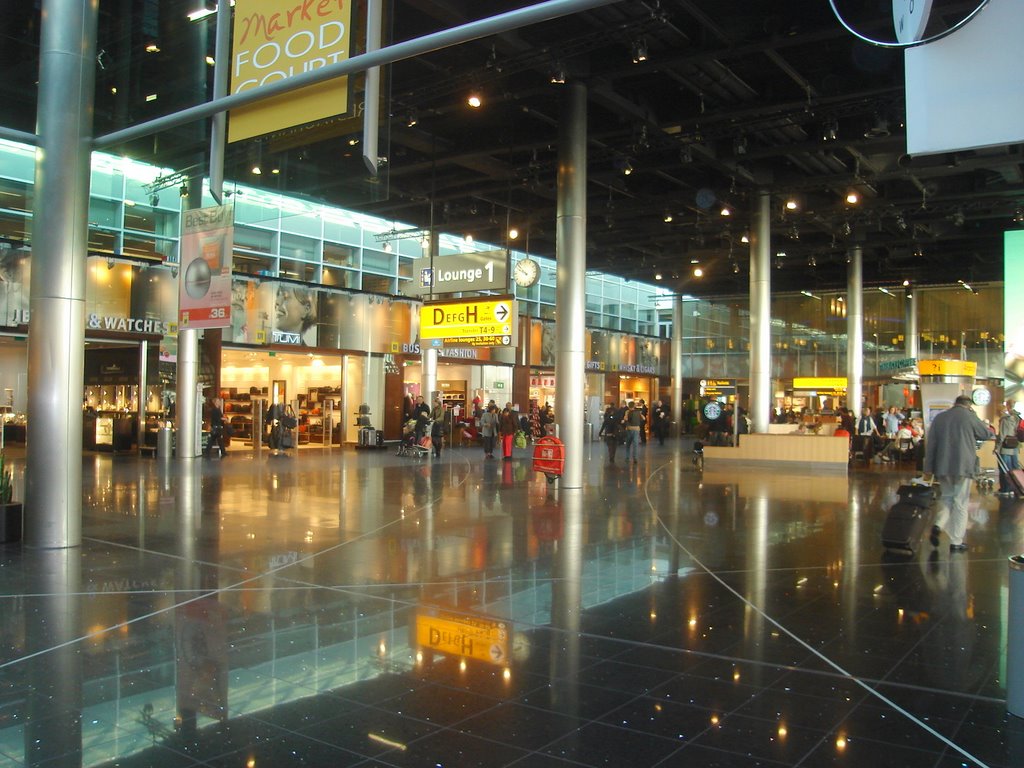 Duty free area Schiphol